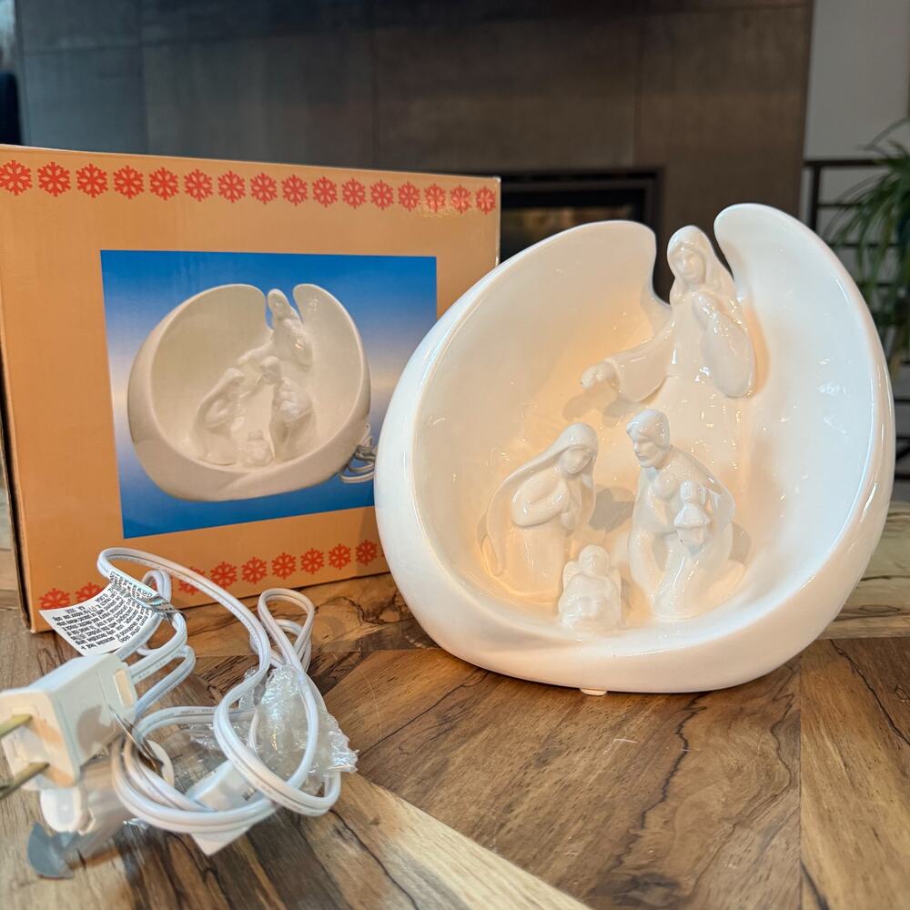 Coach House Gifts, White Ceramic Nativity Shelf Light, Manger in Angels Wings - Picture 2 of 16